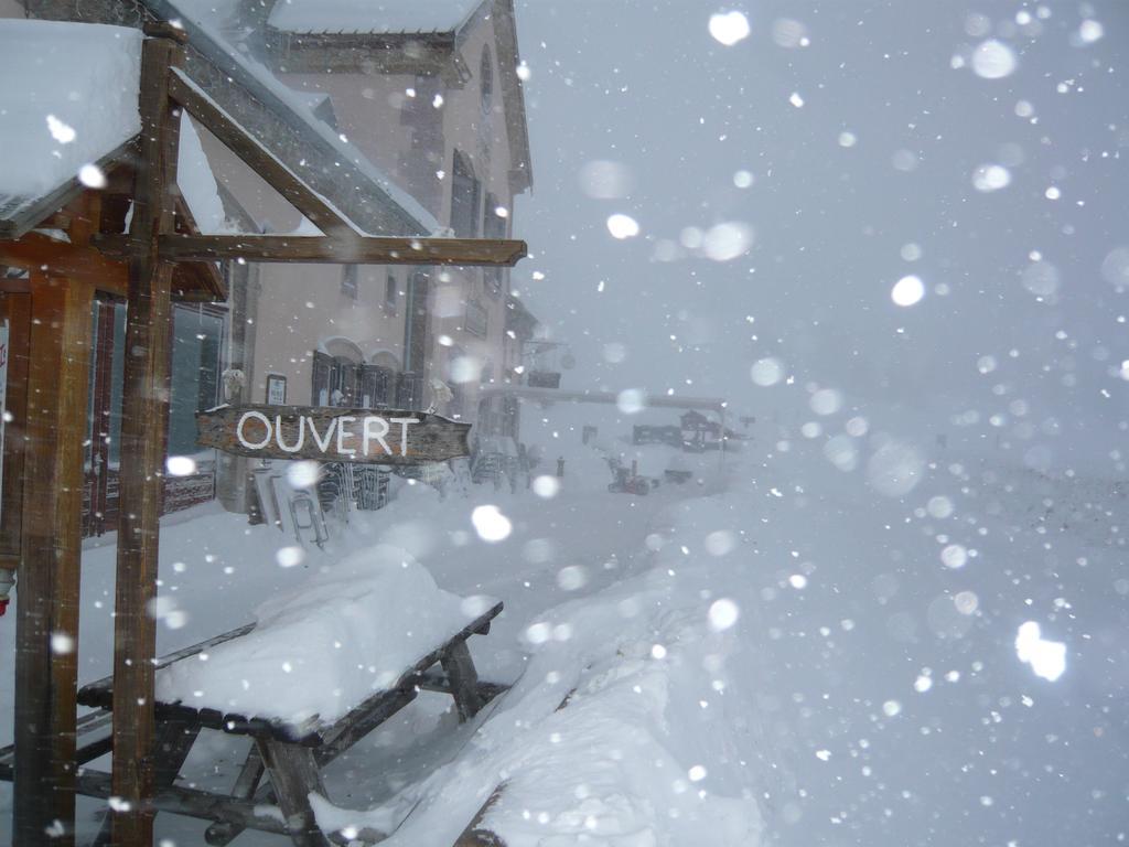 Hotel, Le Refuge Napoleon Vars  Exteriör bild
