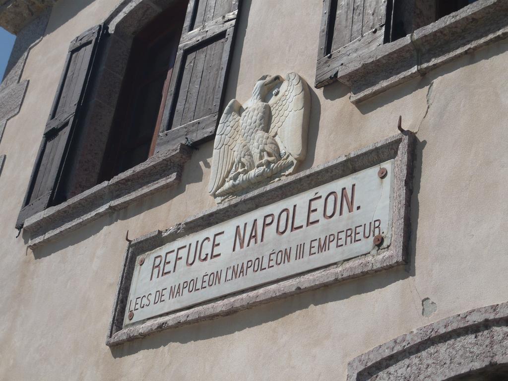 Hotel, Le Refuge Napoleon Vars  Exteriör bild